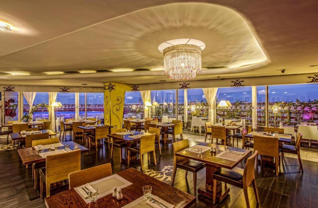 La Renaissance Hotel Marrakech Marrakesh Exteriör bild